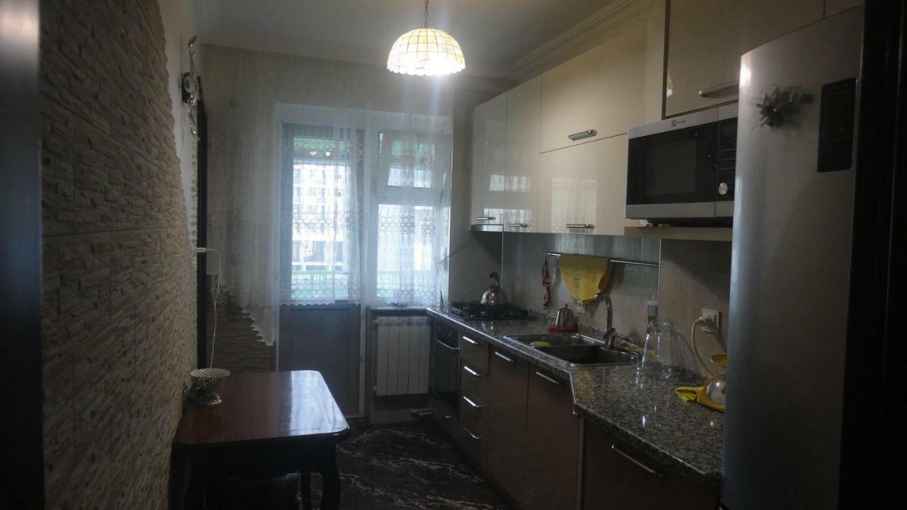 Apartment Жужуна باتومي المظهر الخارجي الصورة